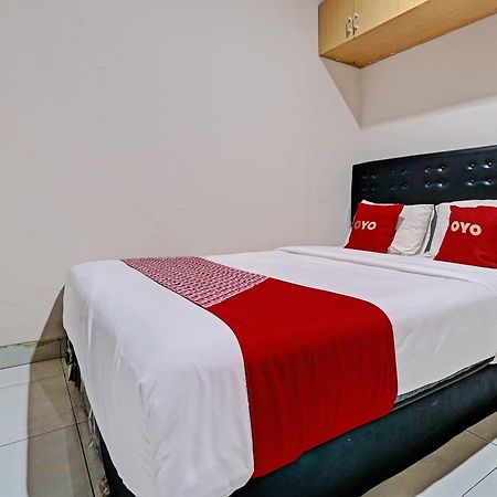 Oyo 92772 Losmen Diah Syariah Langsa Luaran gambar