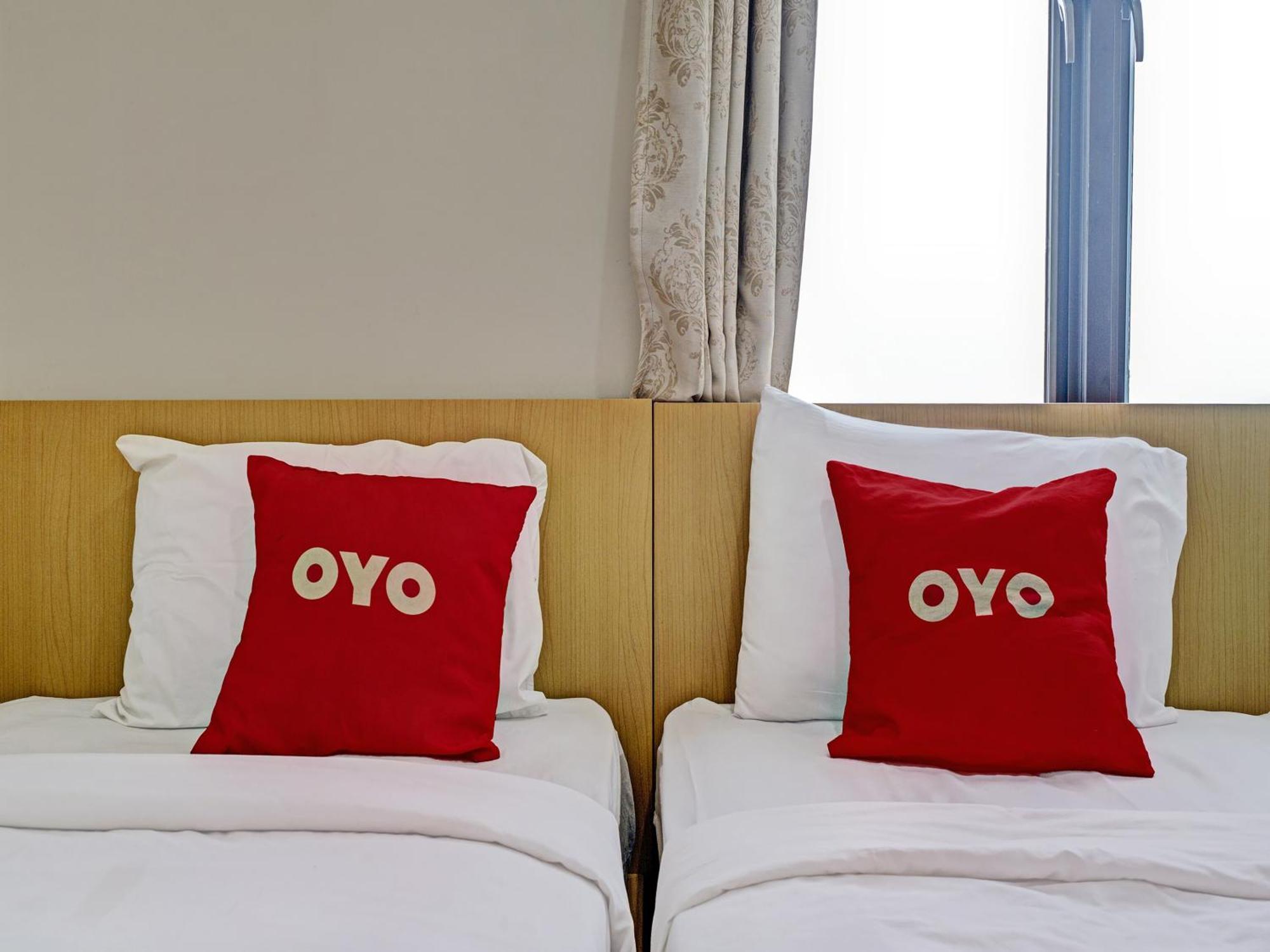 Oyo 92772 Losmen Diah Syariah Langsa Luaran gambar